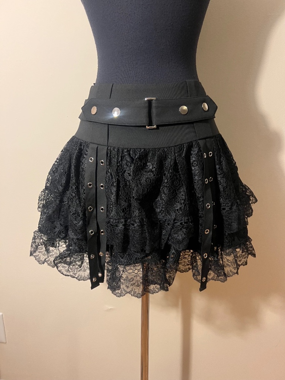 Dark in Love Gothic Lace Ruffle Mini Skirt